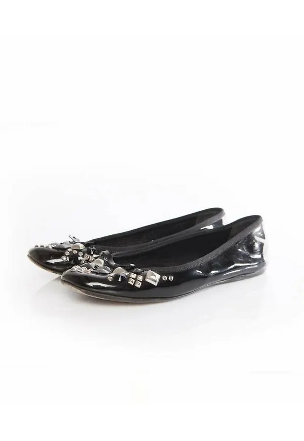 Prada Vintage Pre-owned patent leather ballerinas with studs Svart, Dam