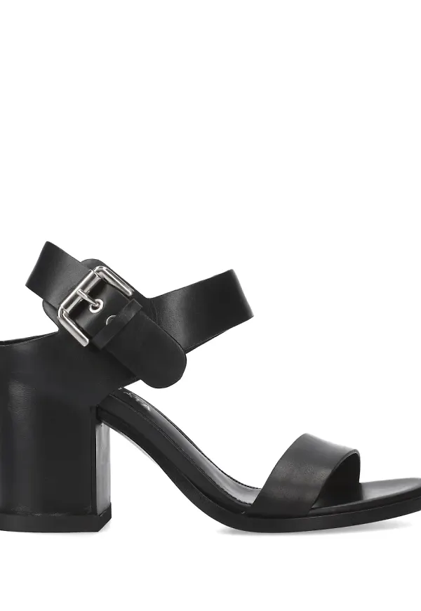 Premiata remsandaler med blockklack - Svart