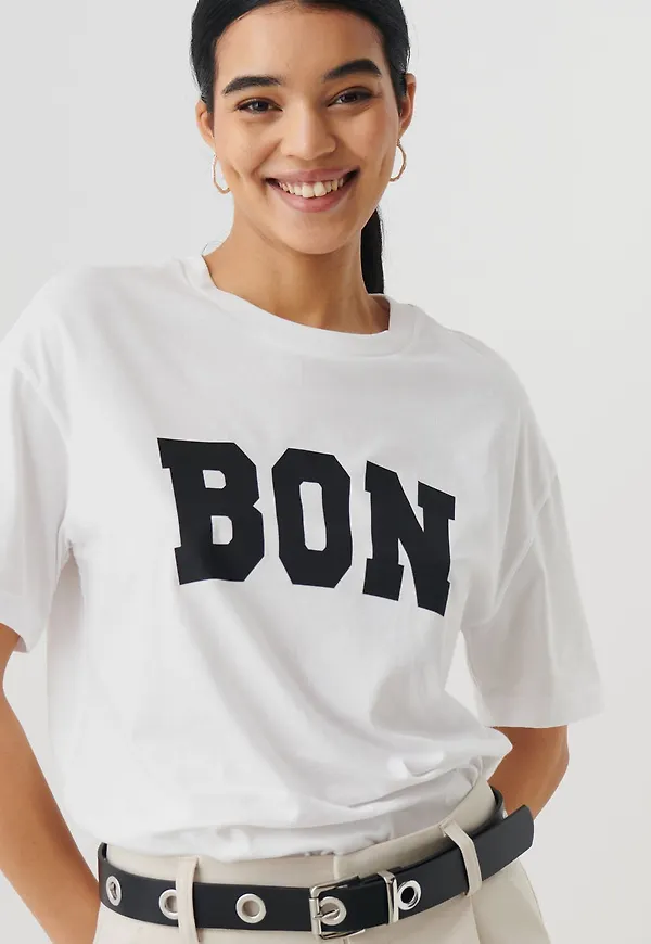 Printed tee