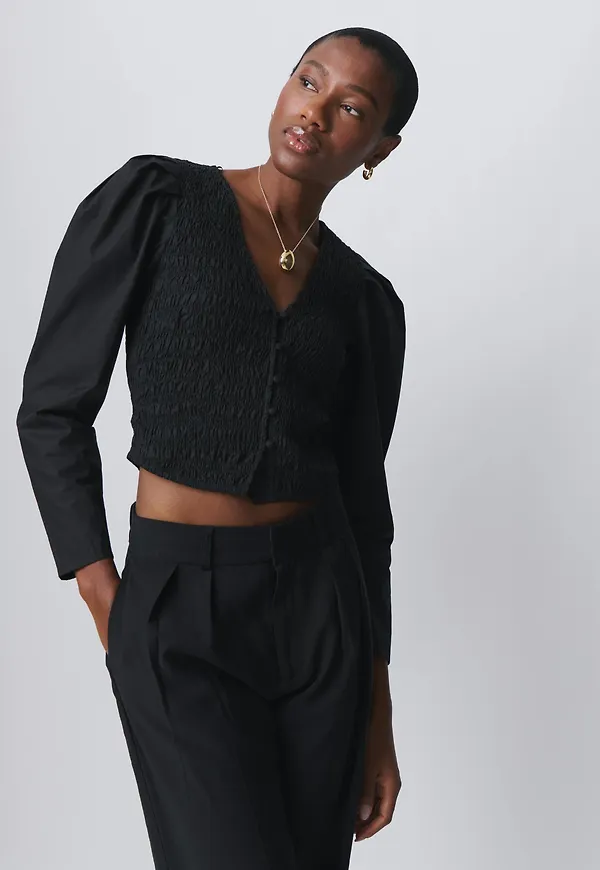 Puff sleeve blouse
