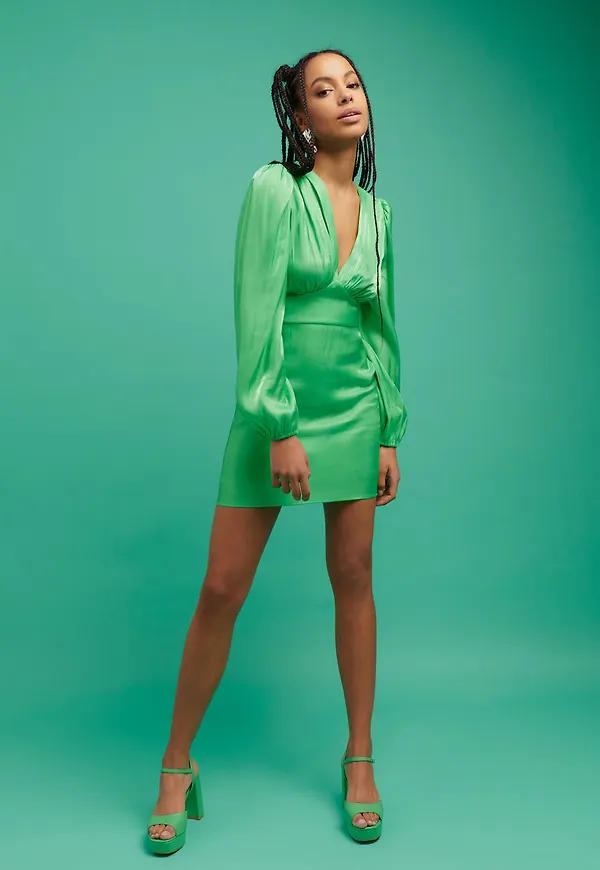 Puff sleeve mini dress