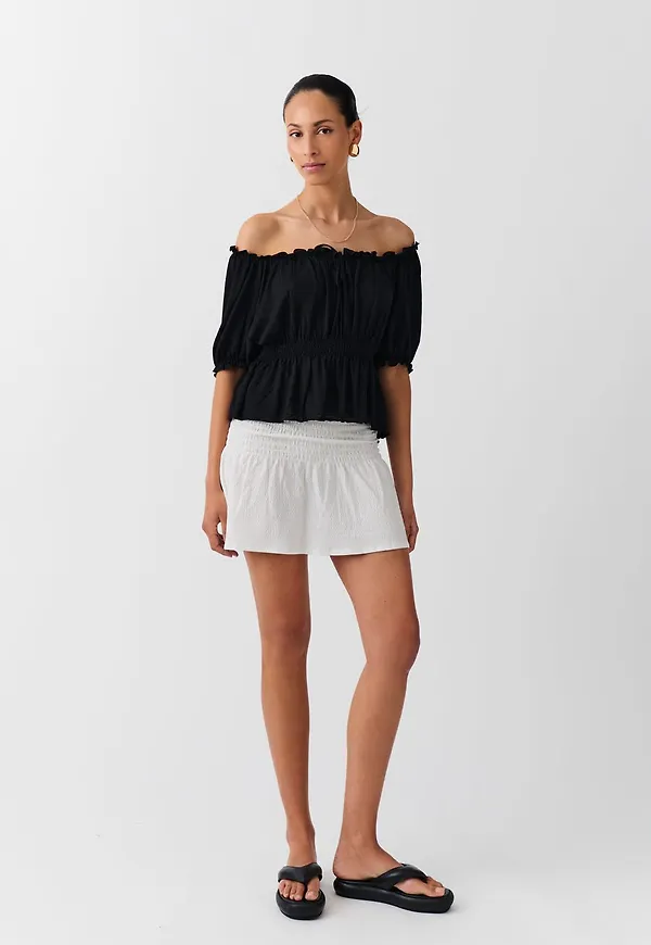 Puff sleeve top