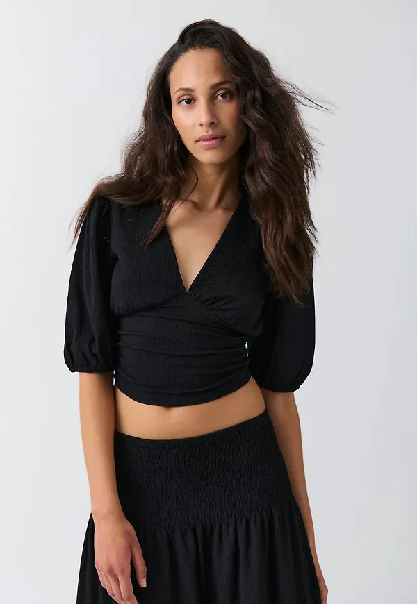 Puff sleeve top