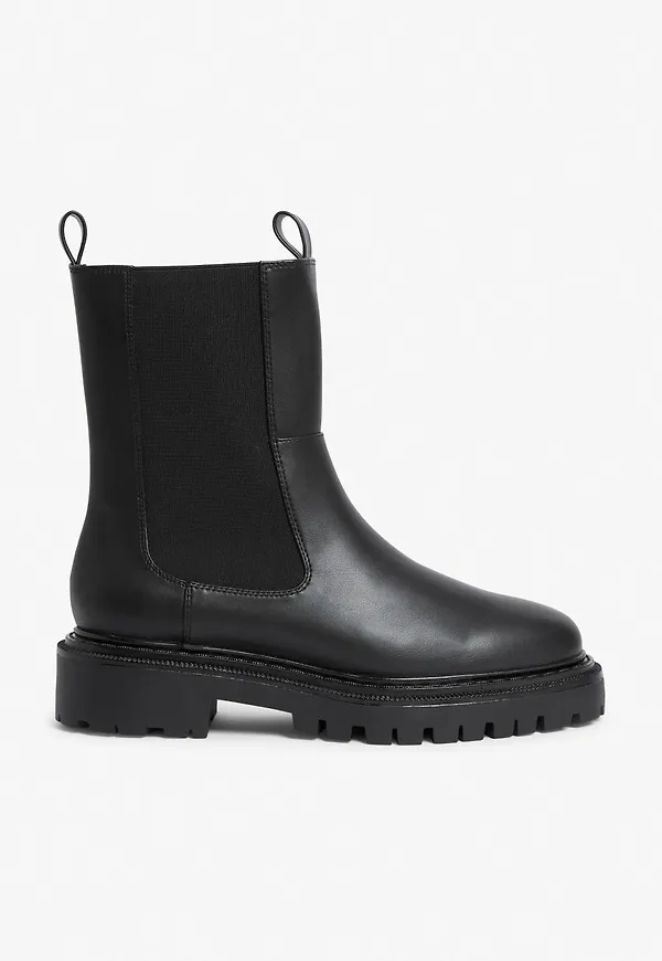 Pull-on Chelsea boots - Black