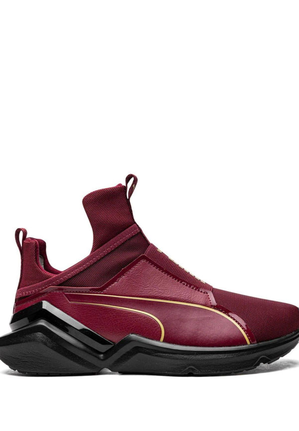 PUMA Fierce 2 Curtain Call låga sneakers - Röd