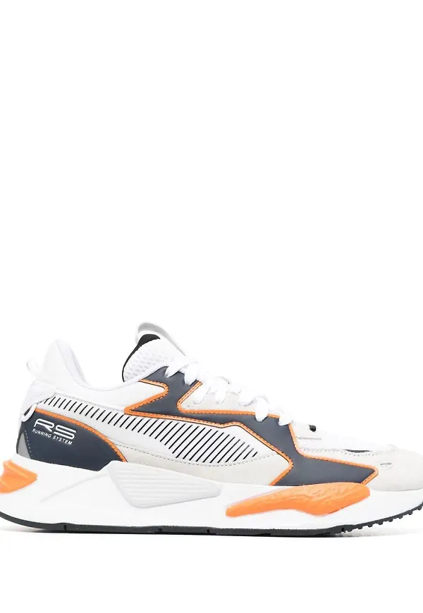 PUMA låga sneakers med panel - Vit
