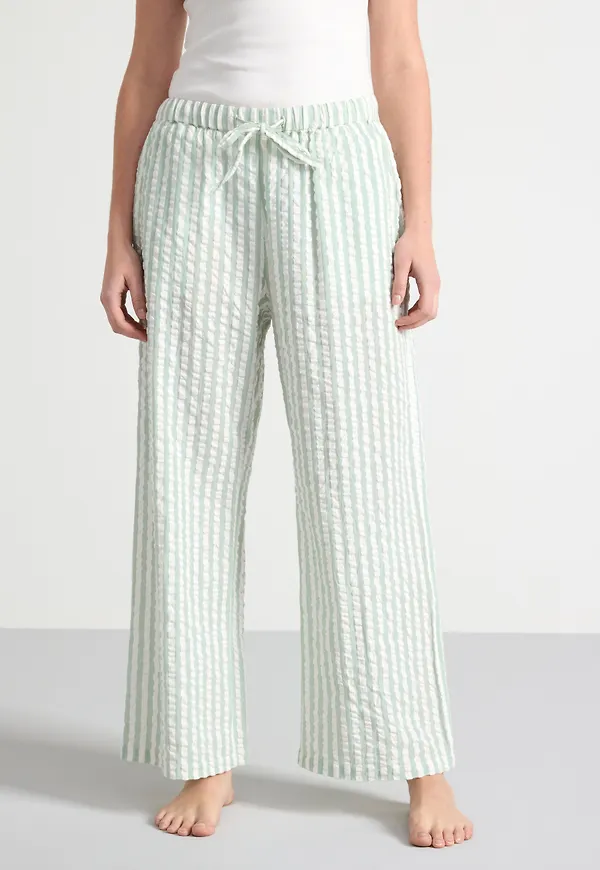 Pyjamasbyxa i bäckebölja