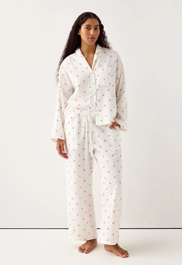Pyjamasbyxor i bäckebölja
