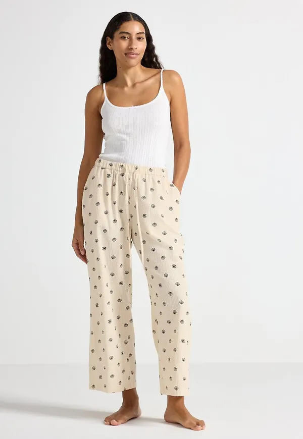 Pyjamasbyxor i bäckebölja