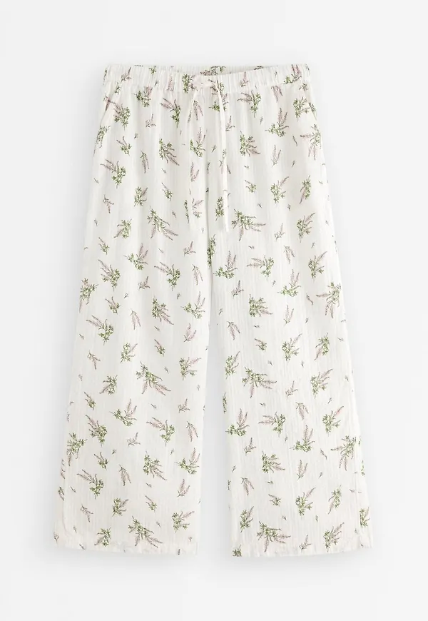 Pyjamasbyxor i bäckebölja