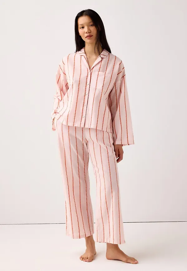 Pyjamasbyxor i bäckebölja