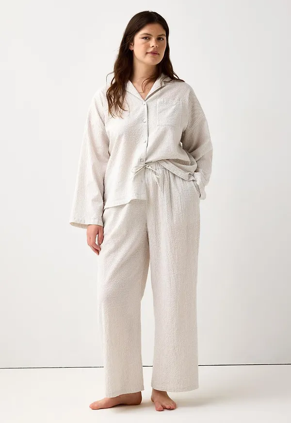 Pyjamasbyxor i bäckebölja
