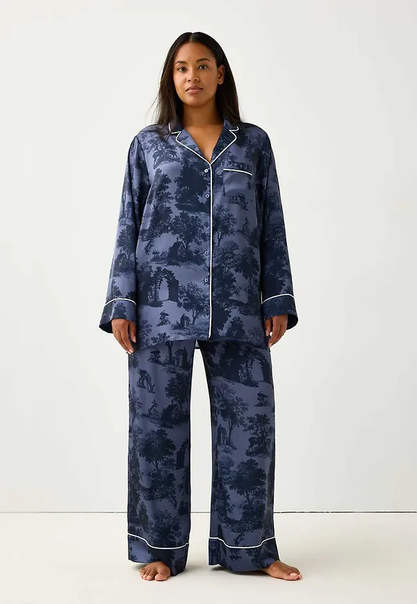 Pyjamasset i satin