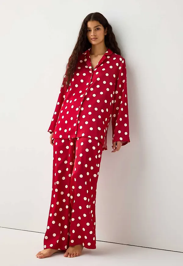 Pyjamasset i satin