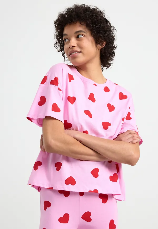 Pyjamasset med hjärtan