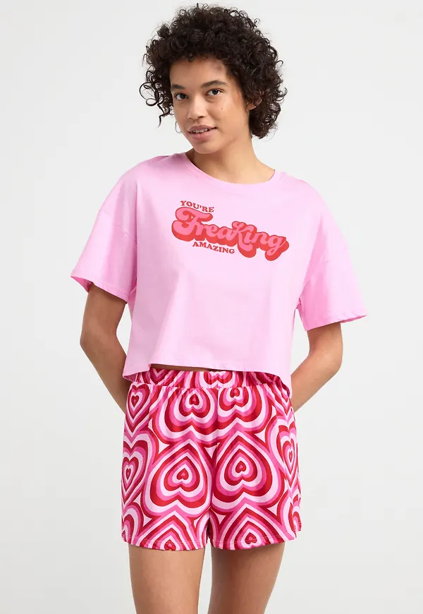 Pyjamasset med t-shirt och shorts