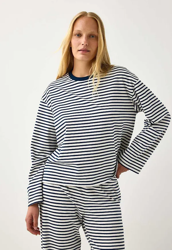 Pyjamastopp med långa ärmar