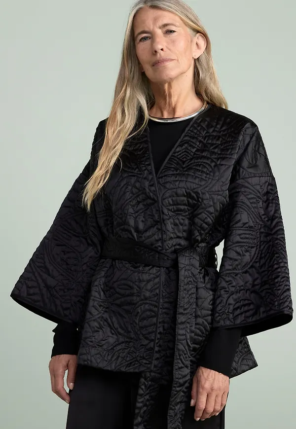Quiltad kort kimono