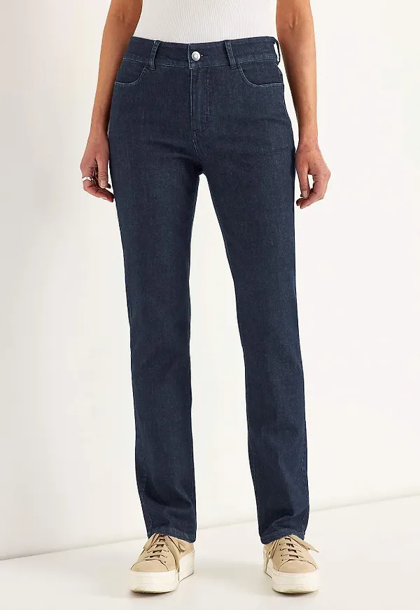 Raka jeans i superstretchig denim - två längder