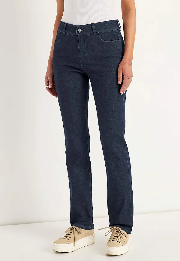 Raka jeans i superstretchig denim - två längder