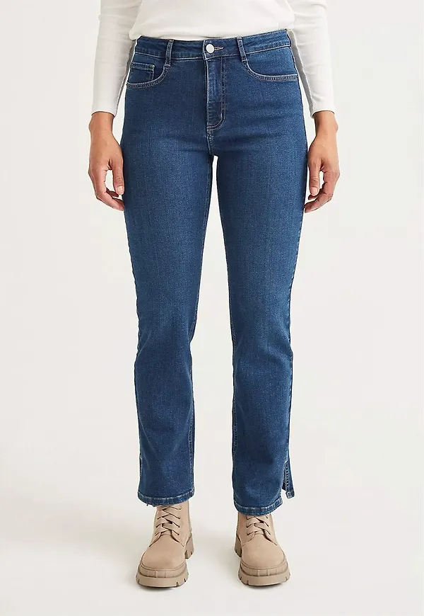 Raka jeans med slits