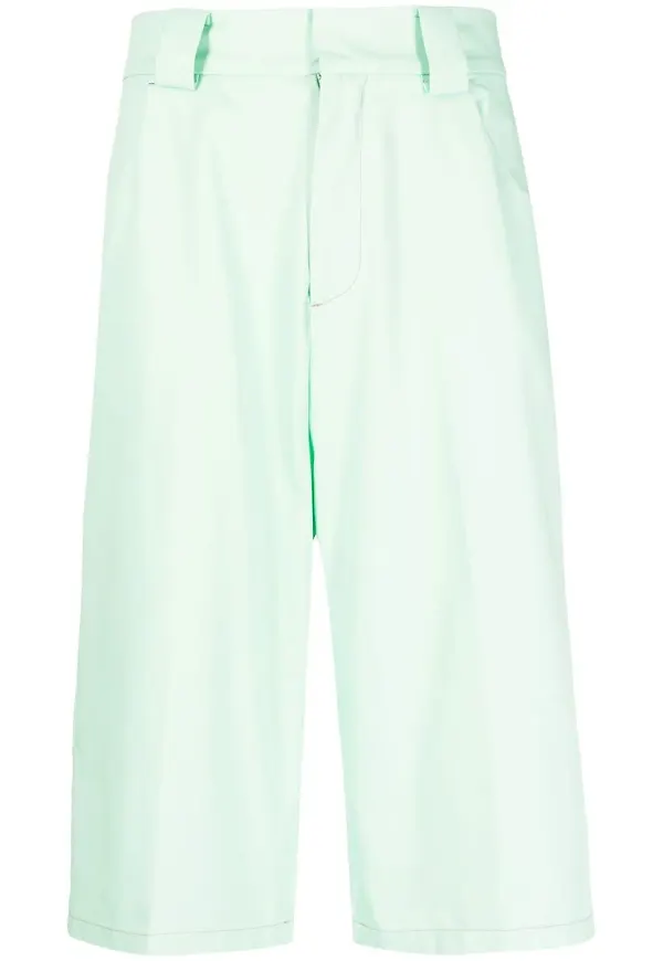 RASSVET bermudashorts med pressveck - Grön