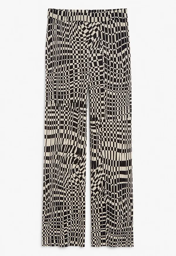 Raw hem pleated trousers - Black