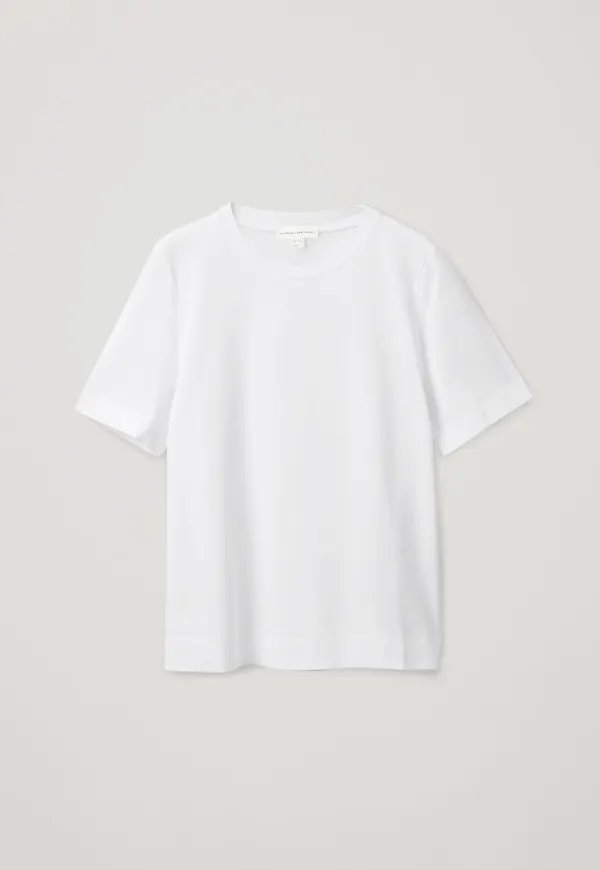 REGULAR-FIT ORGANIC-COTTON T-SHIRT