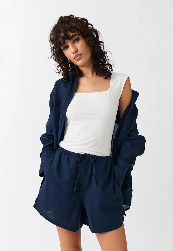 Relaxed linen blend shorts