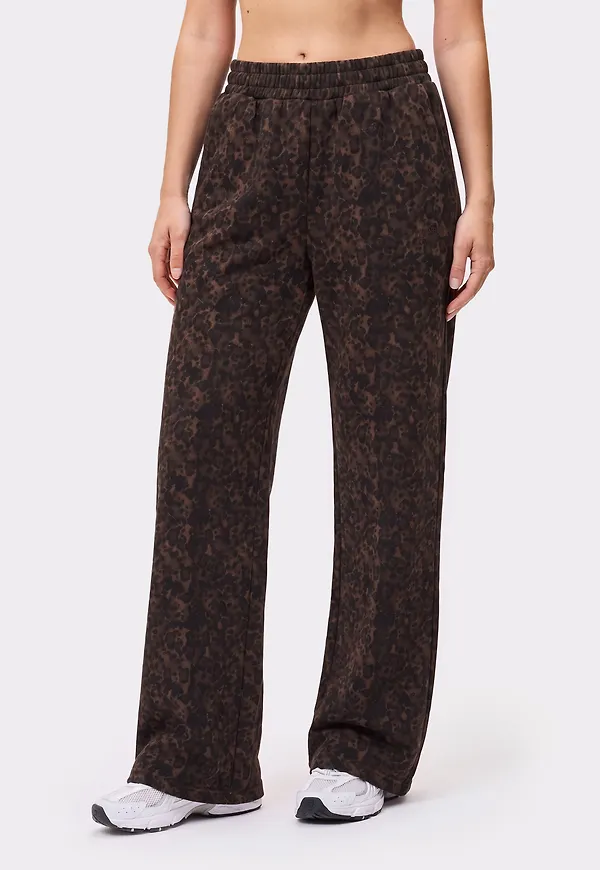 Relaxed Wide Sweatpants