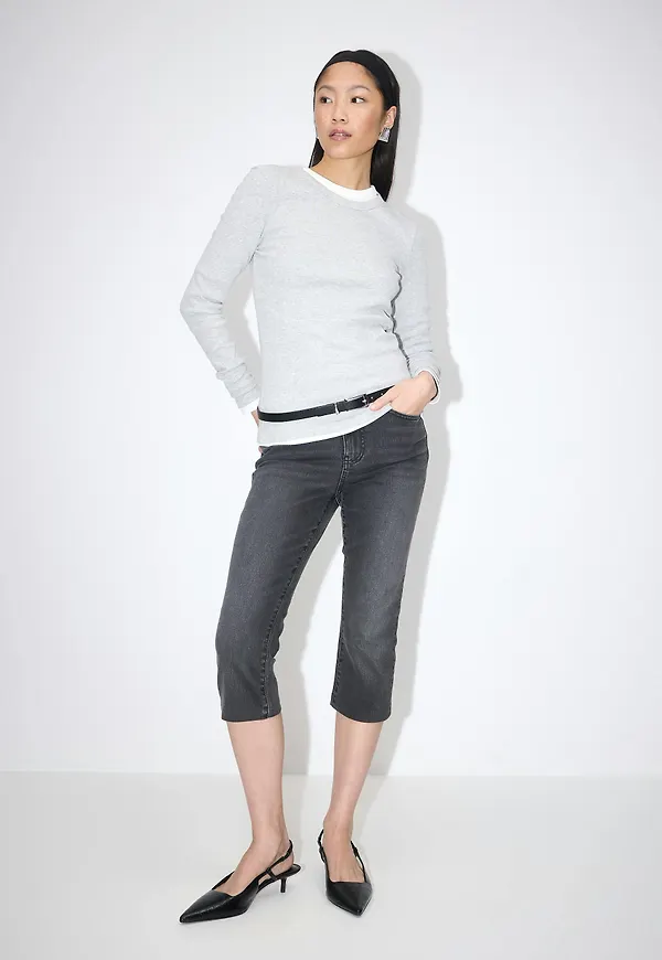 Remade capri jeans
