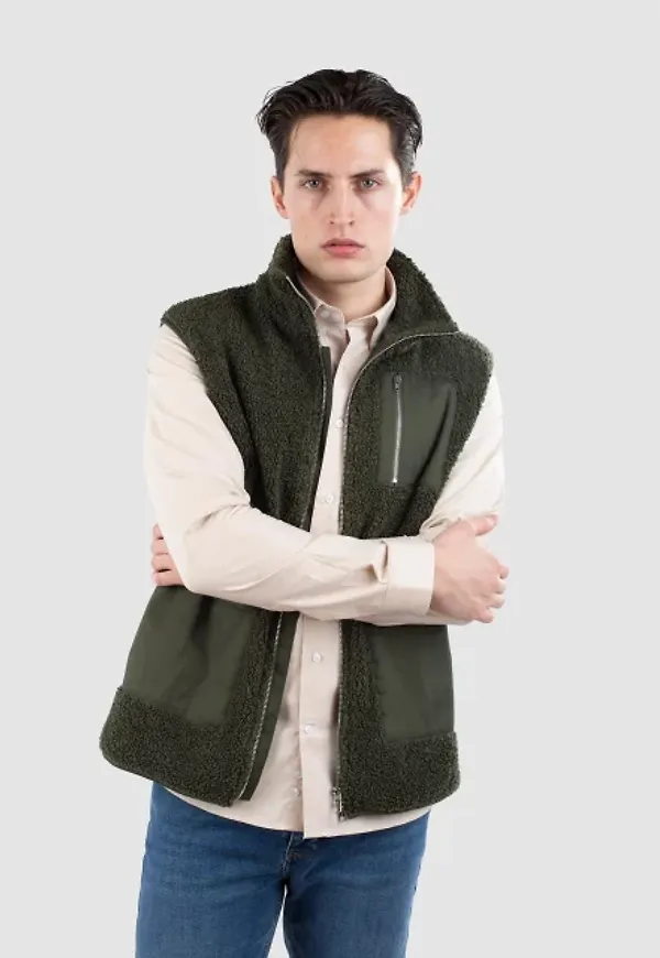 Remy Pile Vest