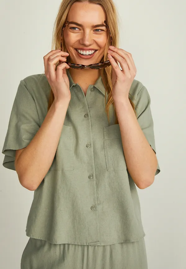 Rhonda shirt