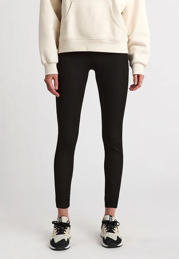 Ribbade leggings med hög midja