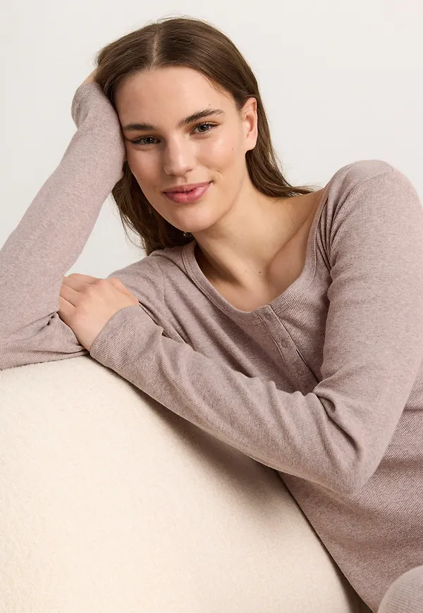 Ribbat pyjamasset