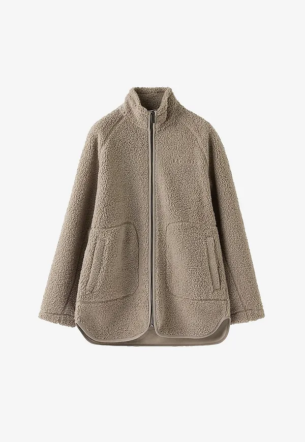 Röhnisch - Jacka Cloud Pile Jacket - Beige
