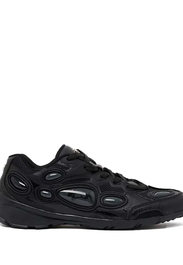 Rombaut sneakers med panel - Svart