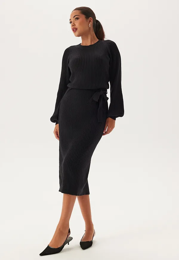 Round Neck Rib Knitted Midi Dress