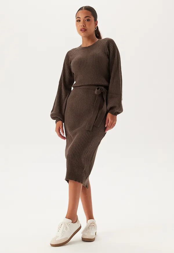 Round Neck Rib Knitted Midi Dress