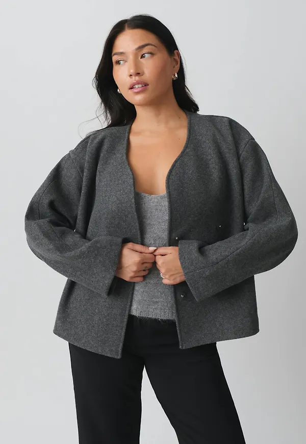 Round neck short jacket
