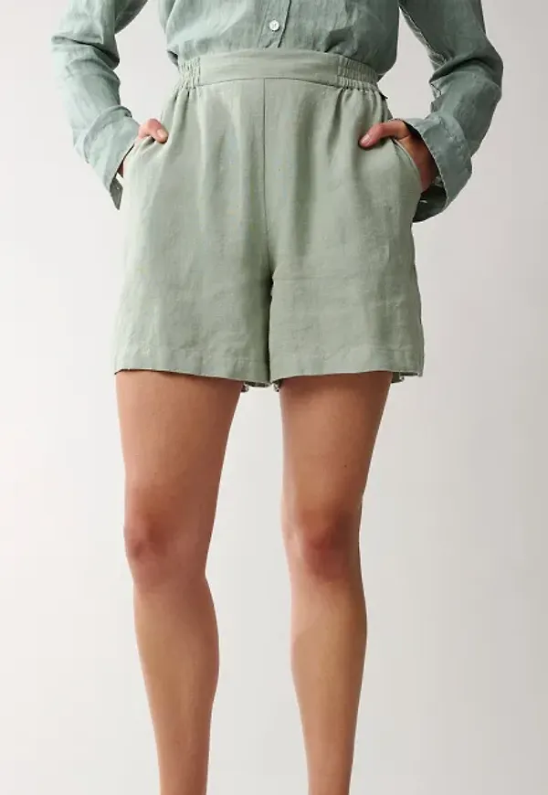 Ruby Linen Shorts