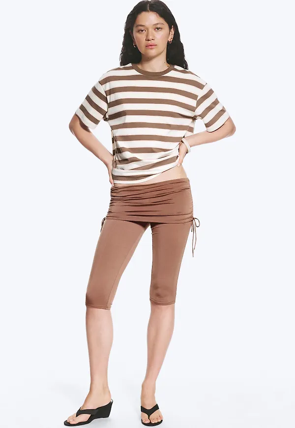 Ruched Regular Capri Pants