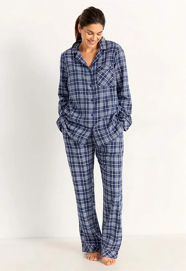 Rutig pyjamas i flanell