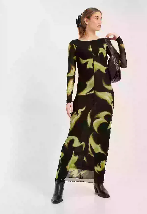 Résumé PeteRS Dress Midiklänningar Black