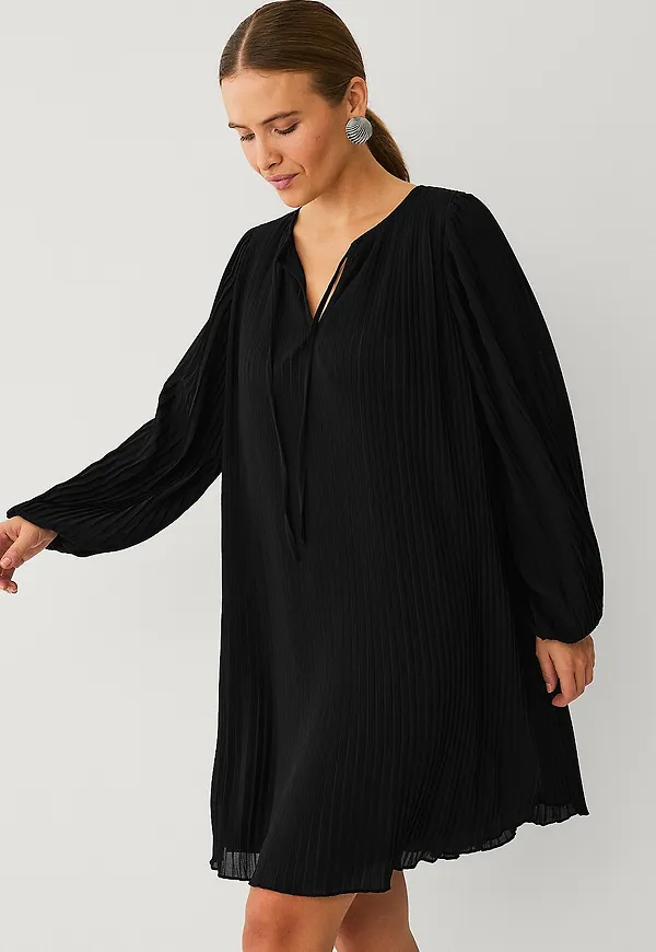 Saint Tropez - Klänning HoomaSZ Dress - Svart