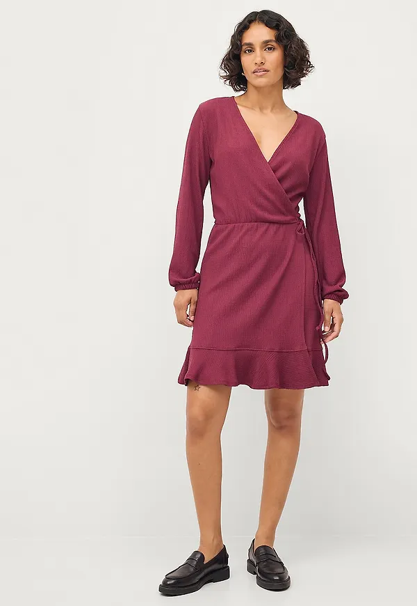 Saint Tropez - Omlottklänning ViggSZ Dress - Lila