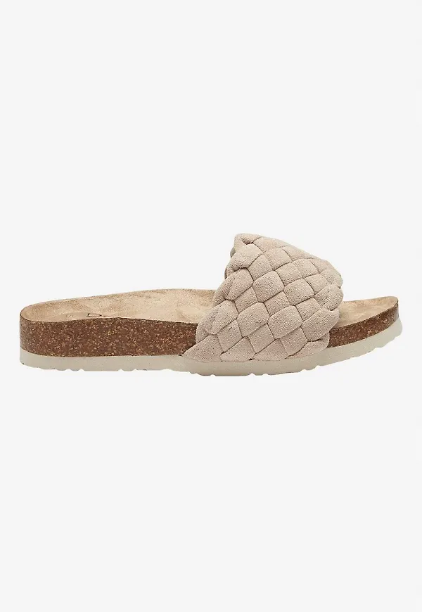 Sandal