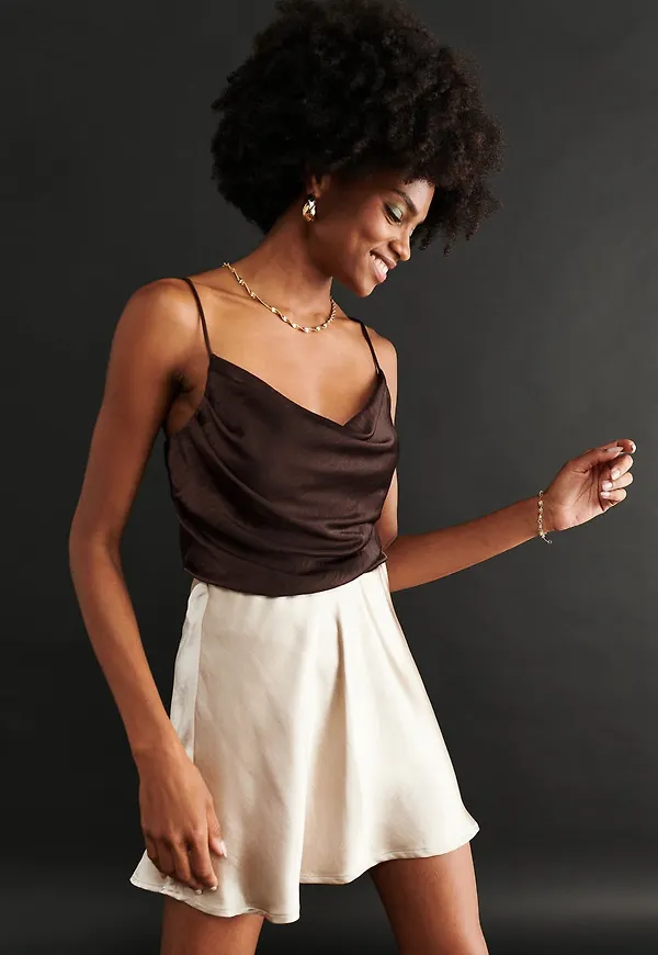 Sandra cowlneck singlet