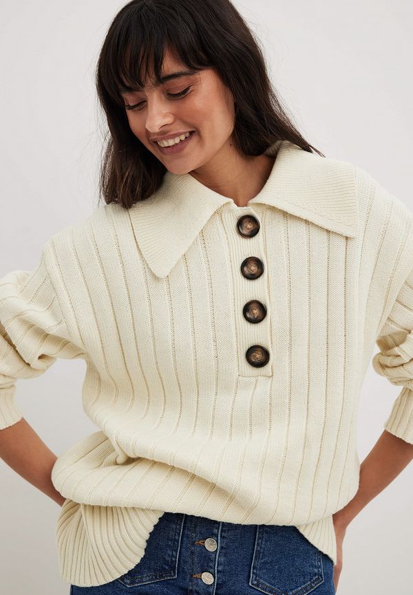 Sanna Jörnvik x NA-KD Oversized stickad tröja med knappdetalj - Offwhite
