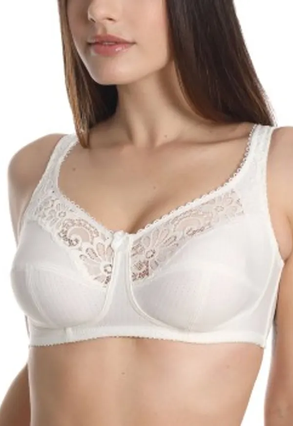 sassa BH Classic Soft Bra With Lace Benvit polyamid E 85 Dam